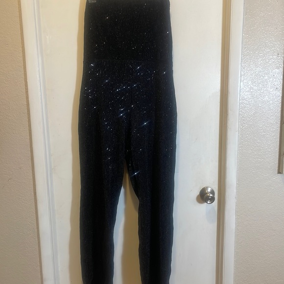 Sequined pantsuit - Picture 1 of 8